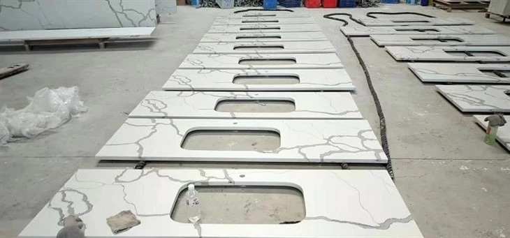 China-Factory-Quartz-Stone-Calacatta-Wholesale-Solid-Surface-Customized-Kitchen-Top-Quartz-Countertop.webp (4)(001)